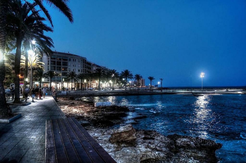 Апартаменти Torrevieja Experience Mar Azul Екстер'єр фото